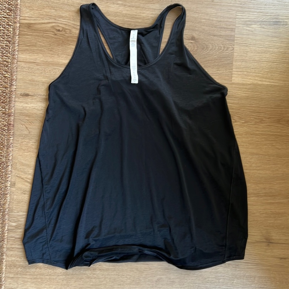 Lululemon essential plated tank size 10